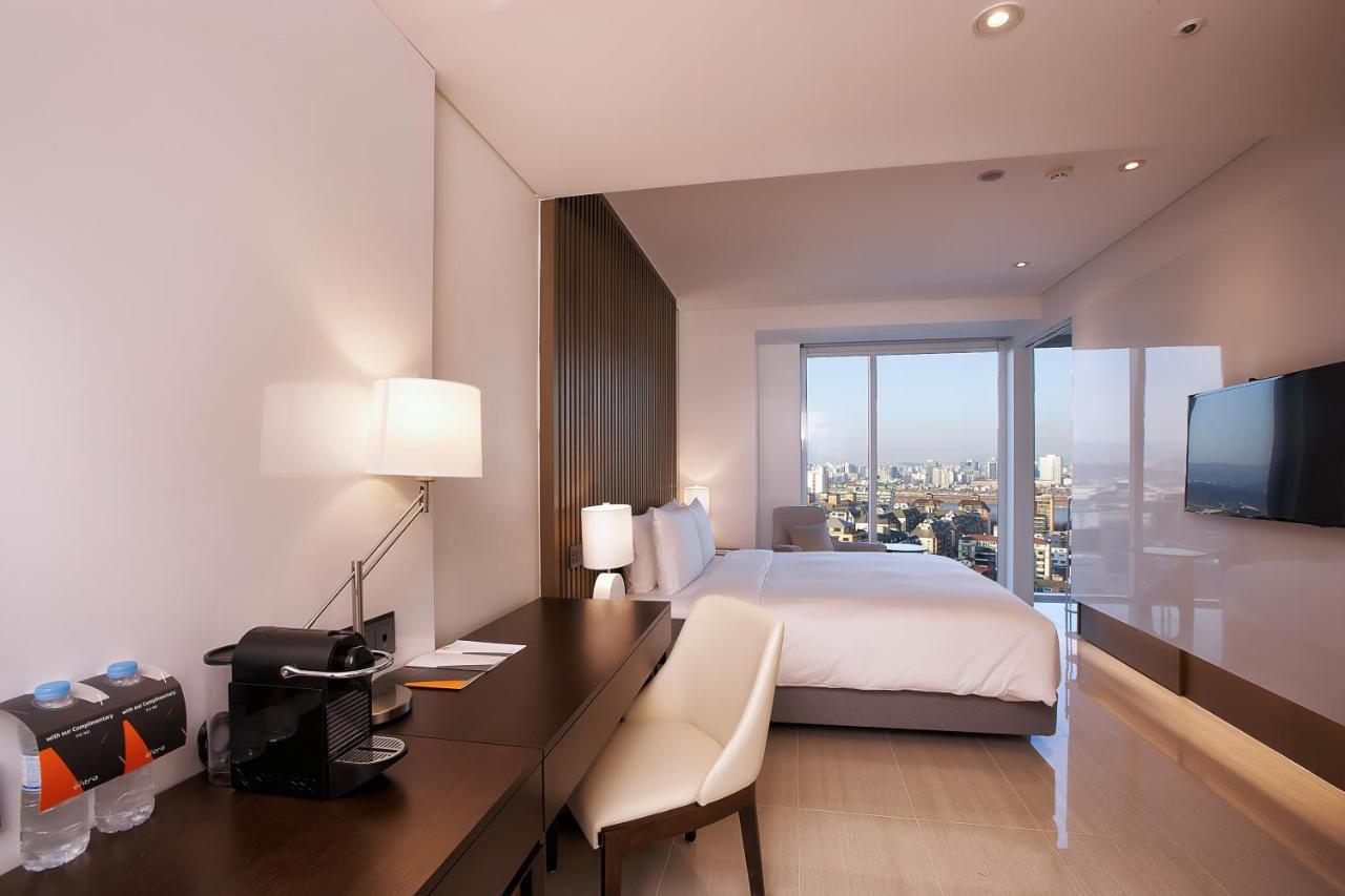 Hotel Entra Gangnam Сеул Екстериор снимка