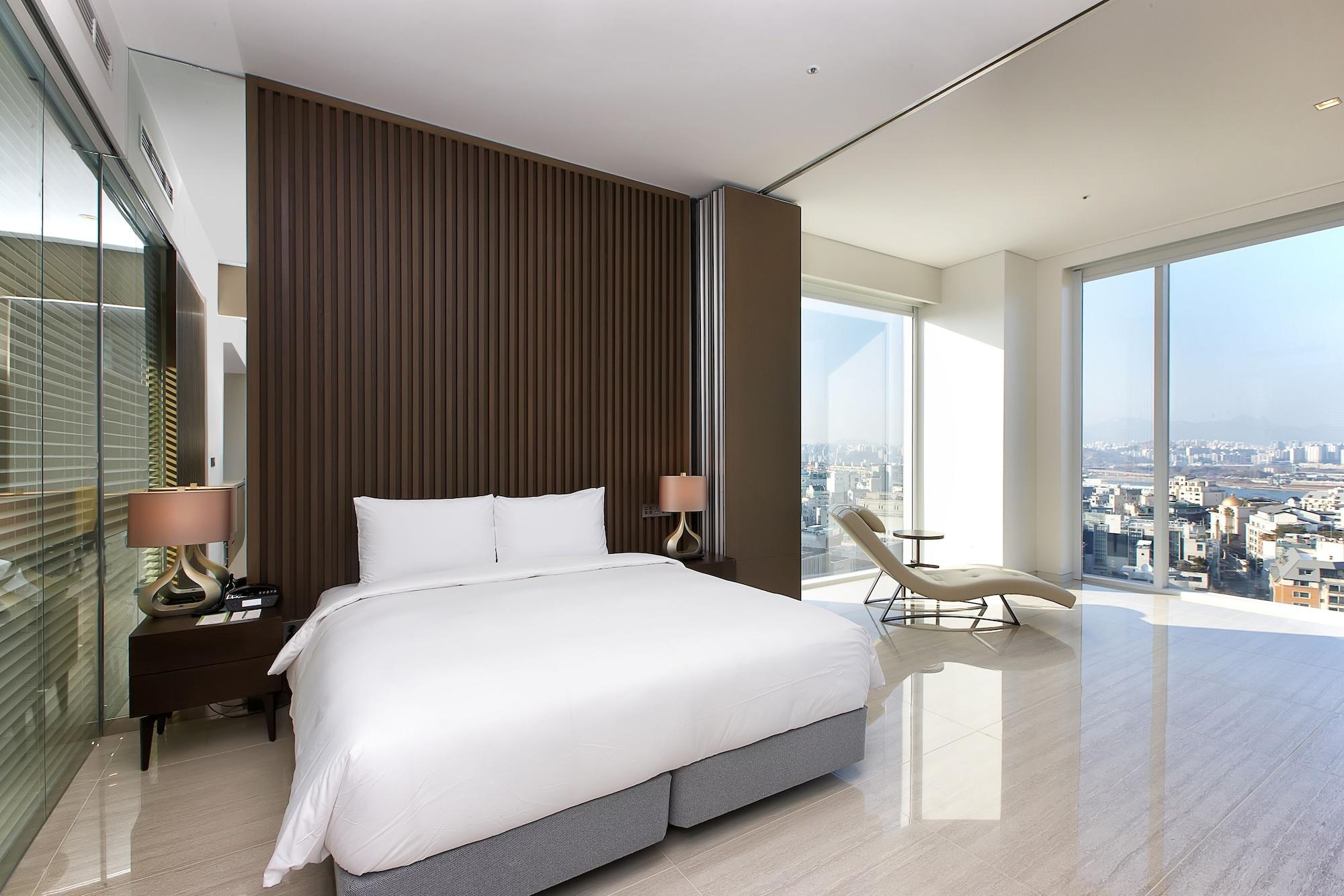 Hotel Entra Gangnam Сеул Екстериор снимка