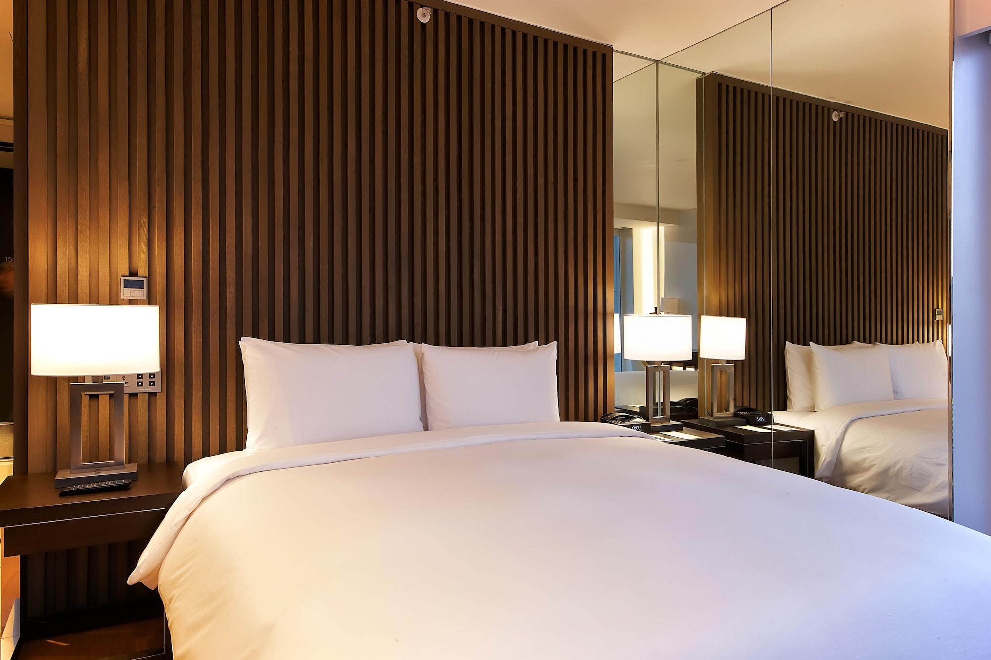 Hotel Entra Gangnam Сеул Екстериор снимка