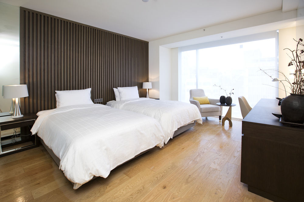 Hotel Entra Gangnam Сеул Екстериор снимка