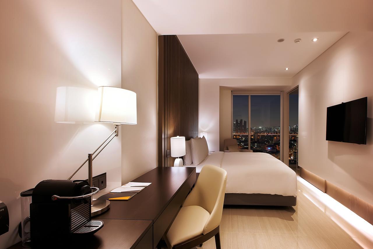 Hotel Entra Gangnam Сеул Екстериор снимка